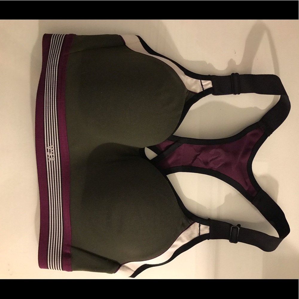 Victoria’s Secret VSX sports bra
